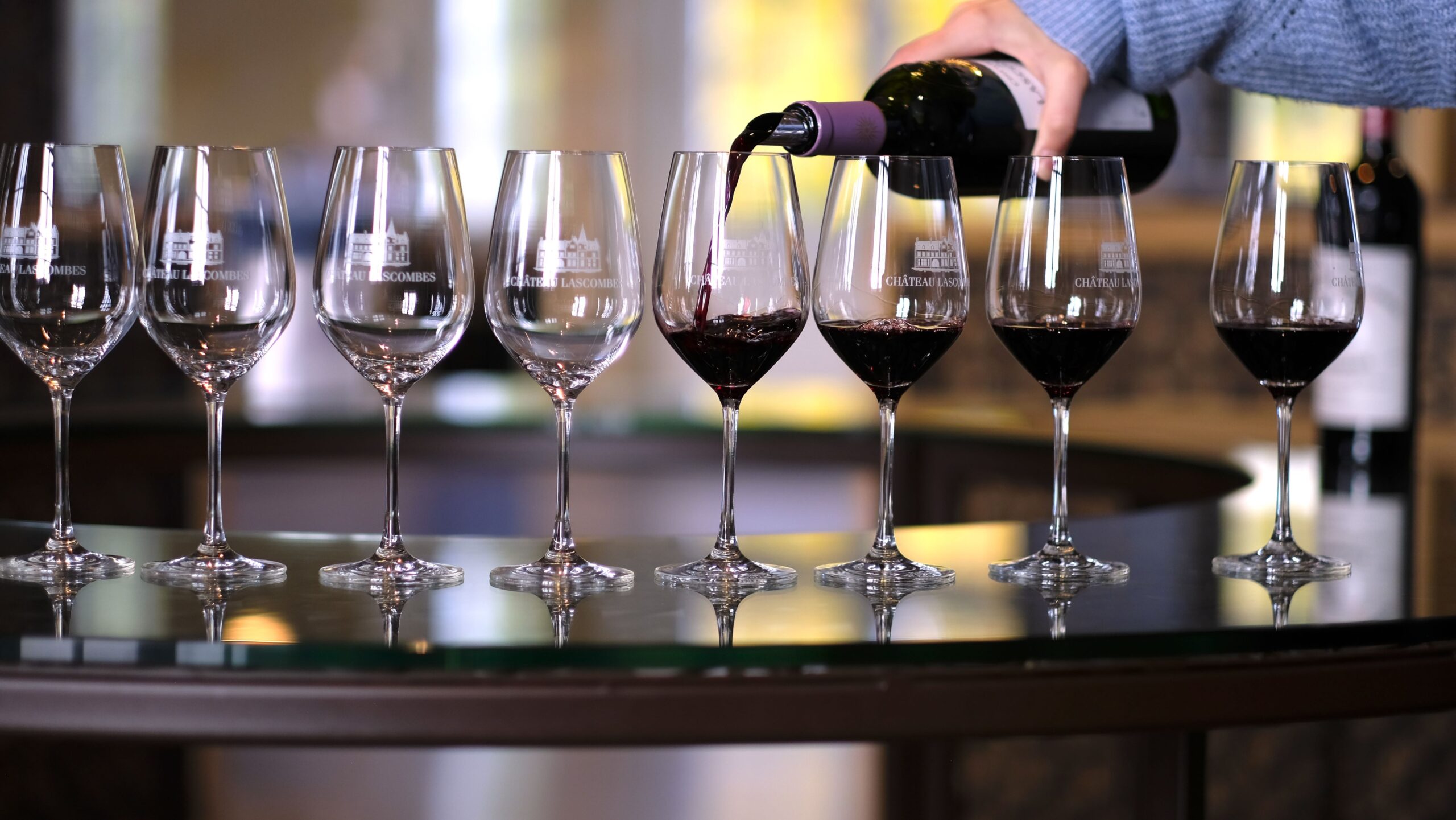 wine pour
