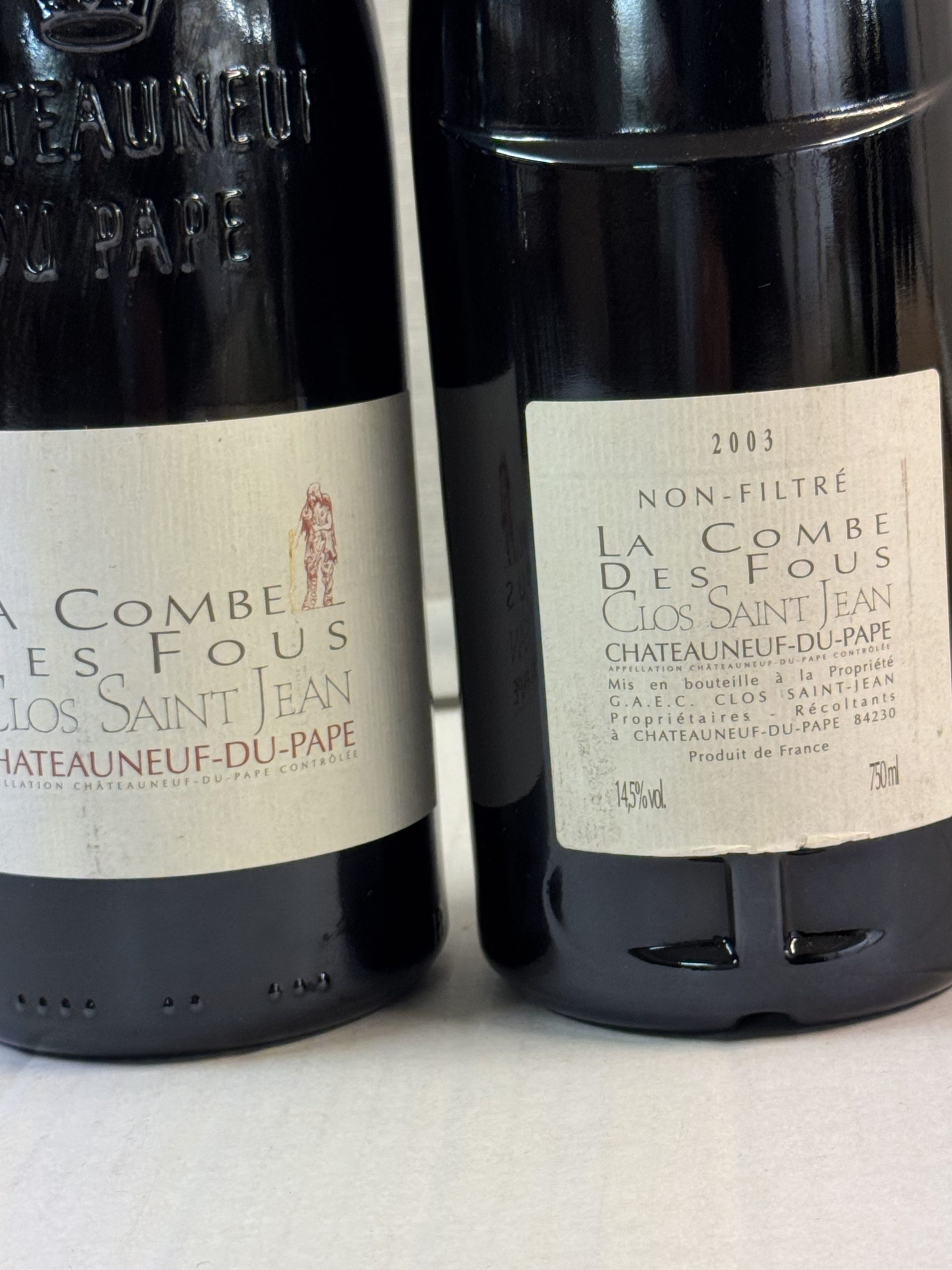 CHÂTEAUNEUF DU PAPE „LA COMBE DES FOUS“ 2003, 2 Fl. – Bild 3
