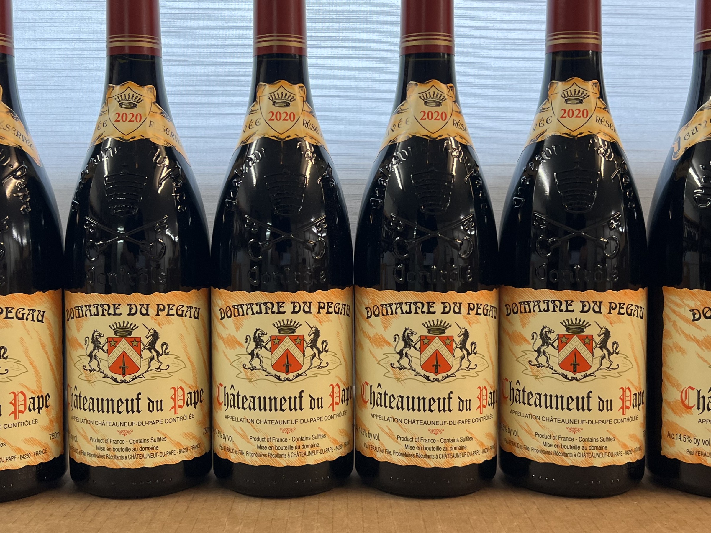 Chateauneuf du Pape Cuvee Reservee 2020, 6 Fl.