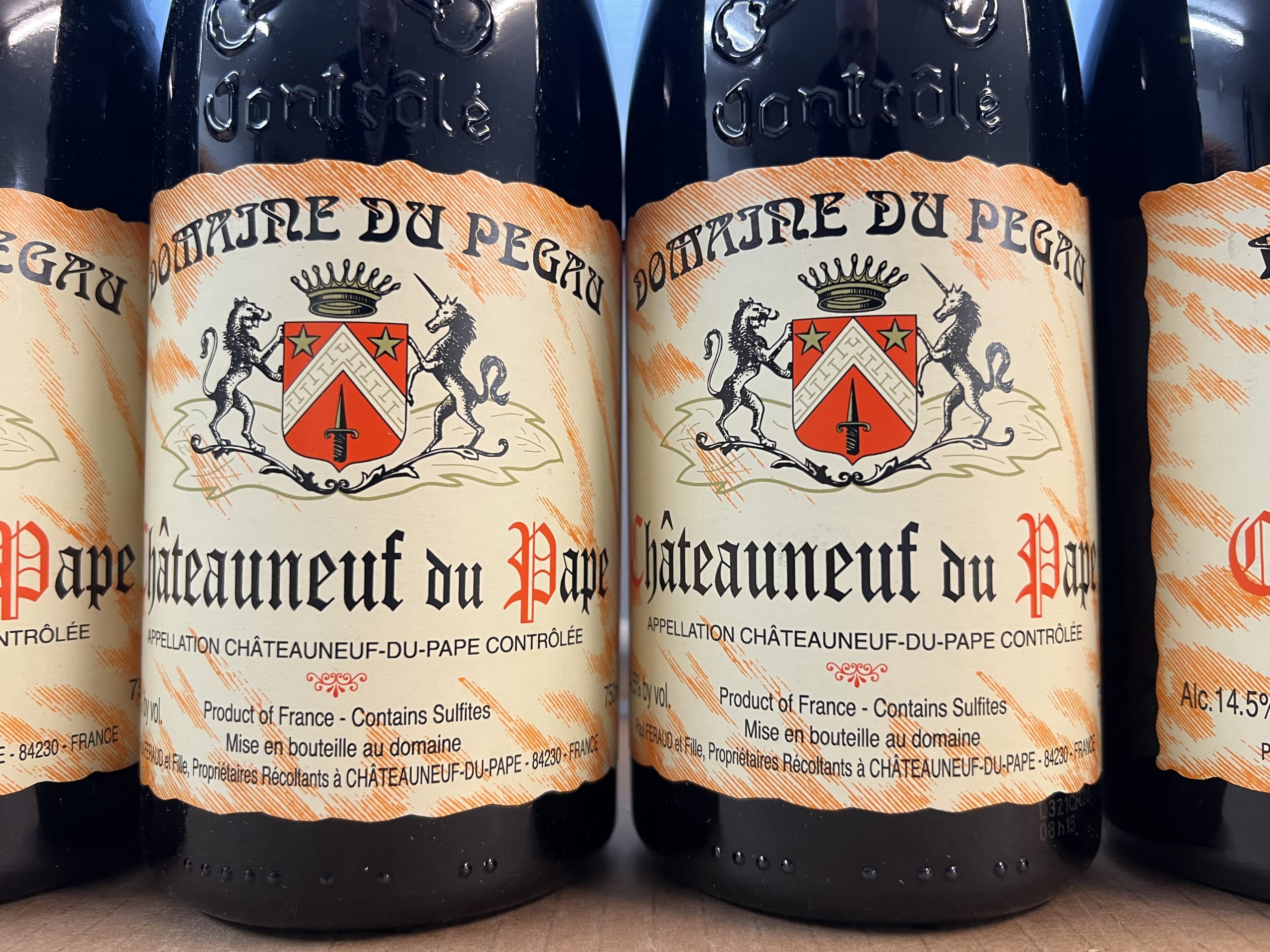 Chateauneuf du Pape Cuvee Reservee 2020, 6 Fl. – Bild 3