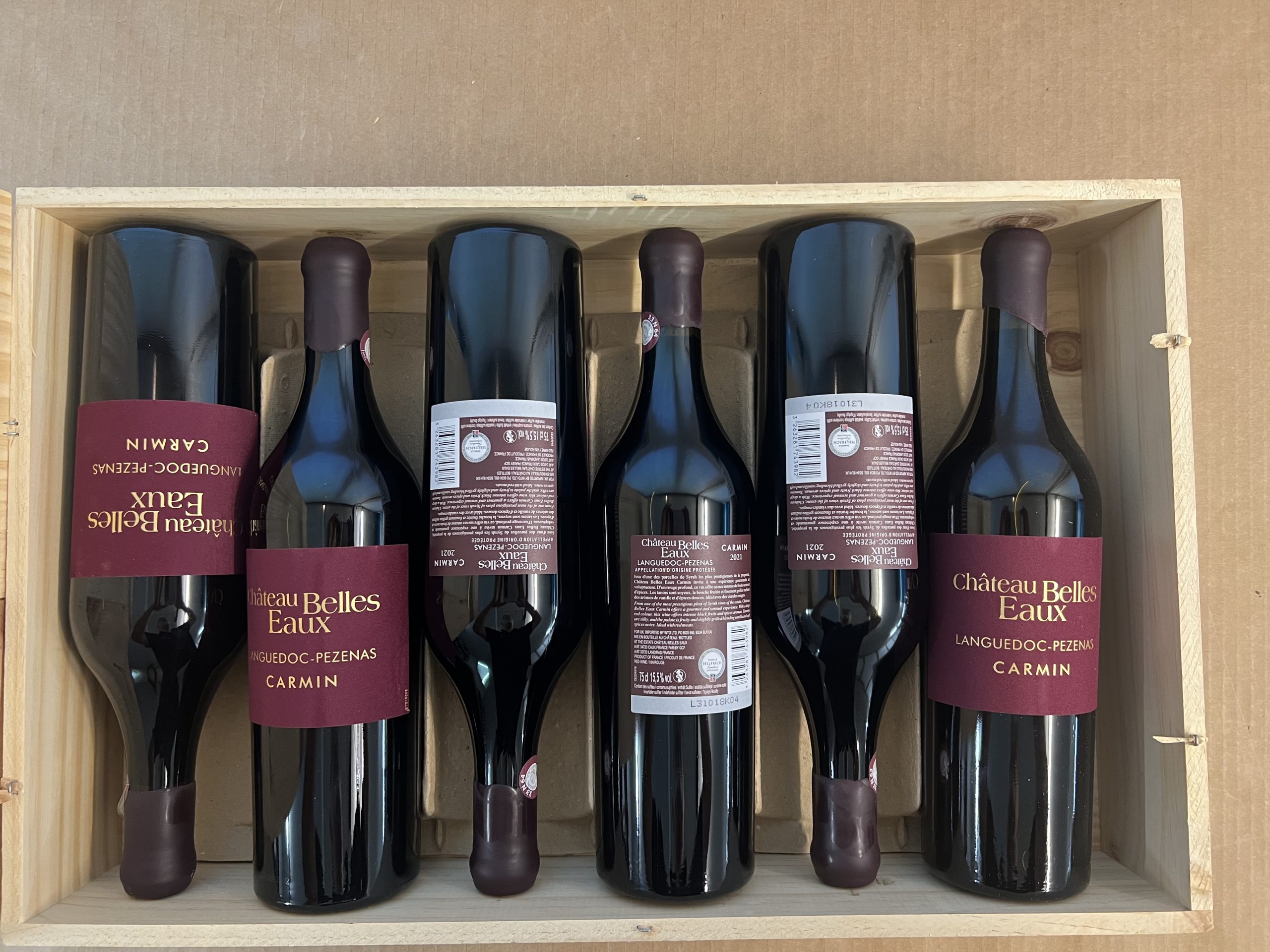 Chateau Belles Eaux Cuvee Carmin 2021, 6 Fl. OHK – Bild 3