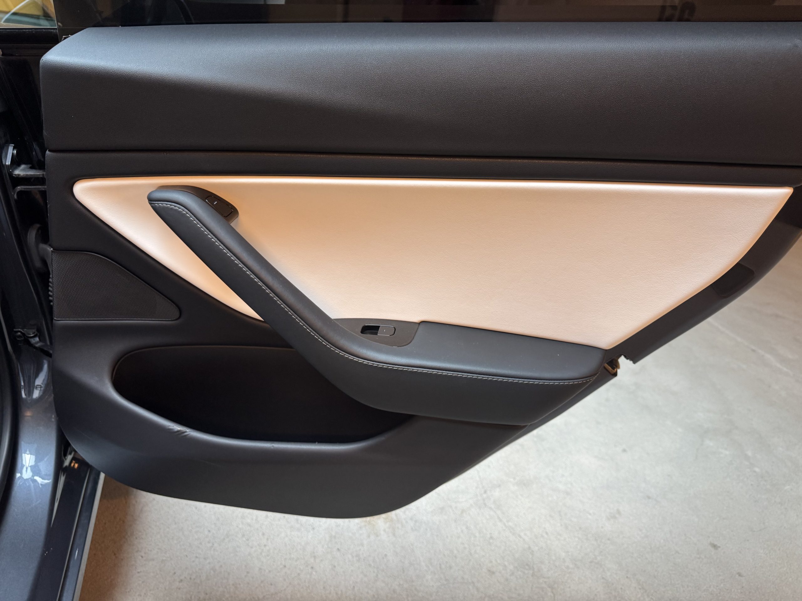 TESLA MODEL 3 Limousine – Bild 19