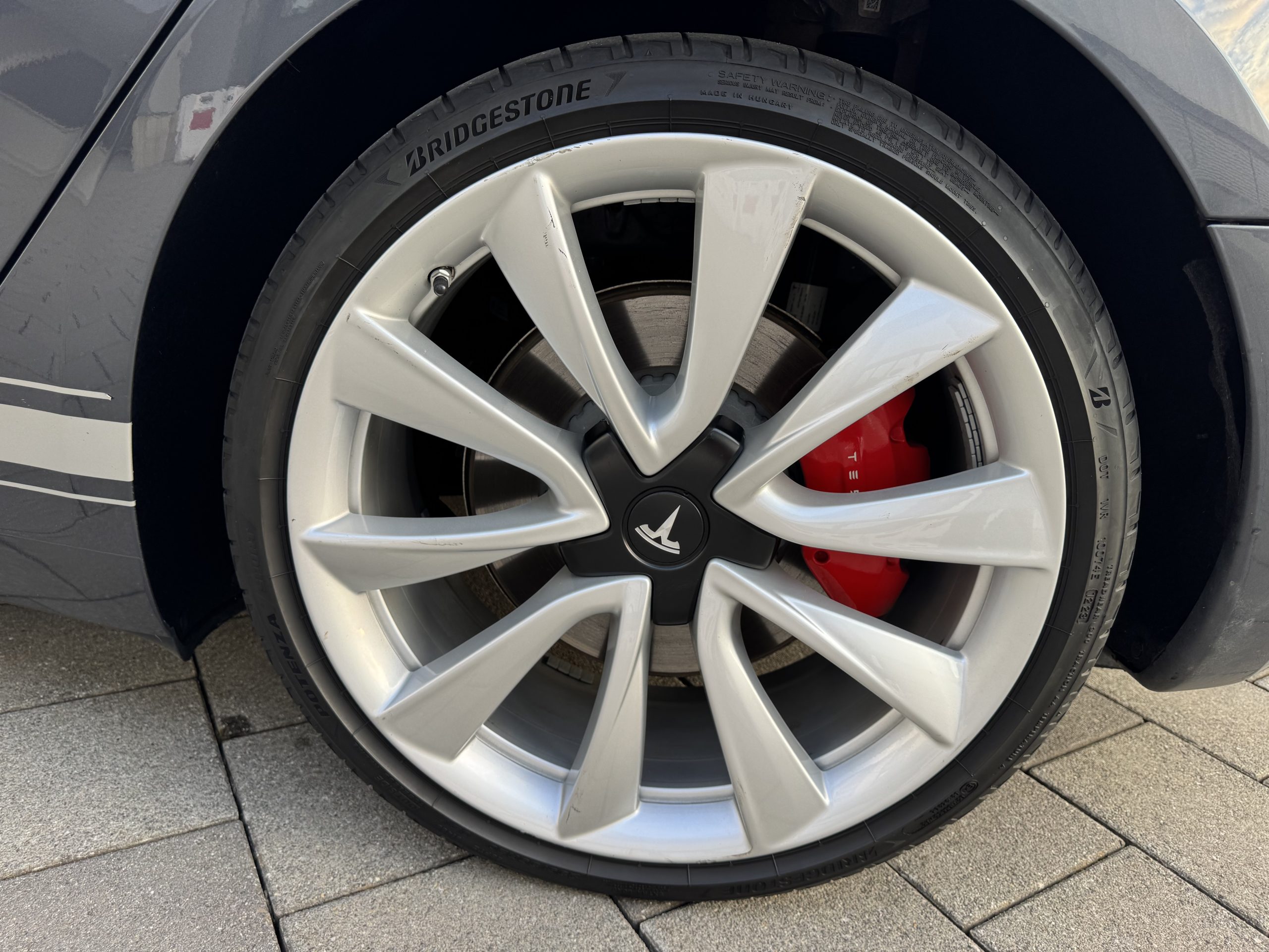 TESLA MODEL 3 Limousine – Bild 20