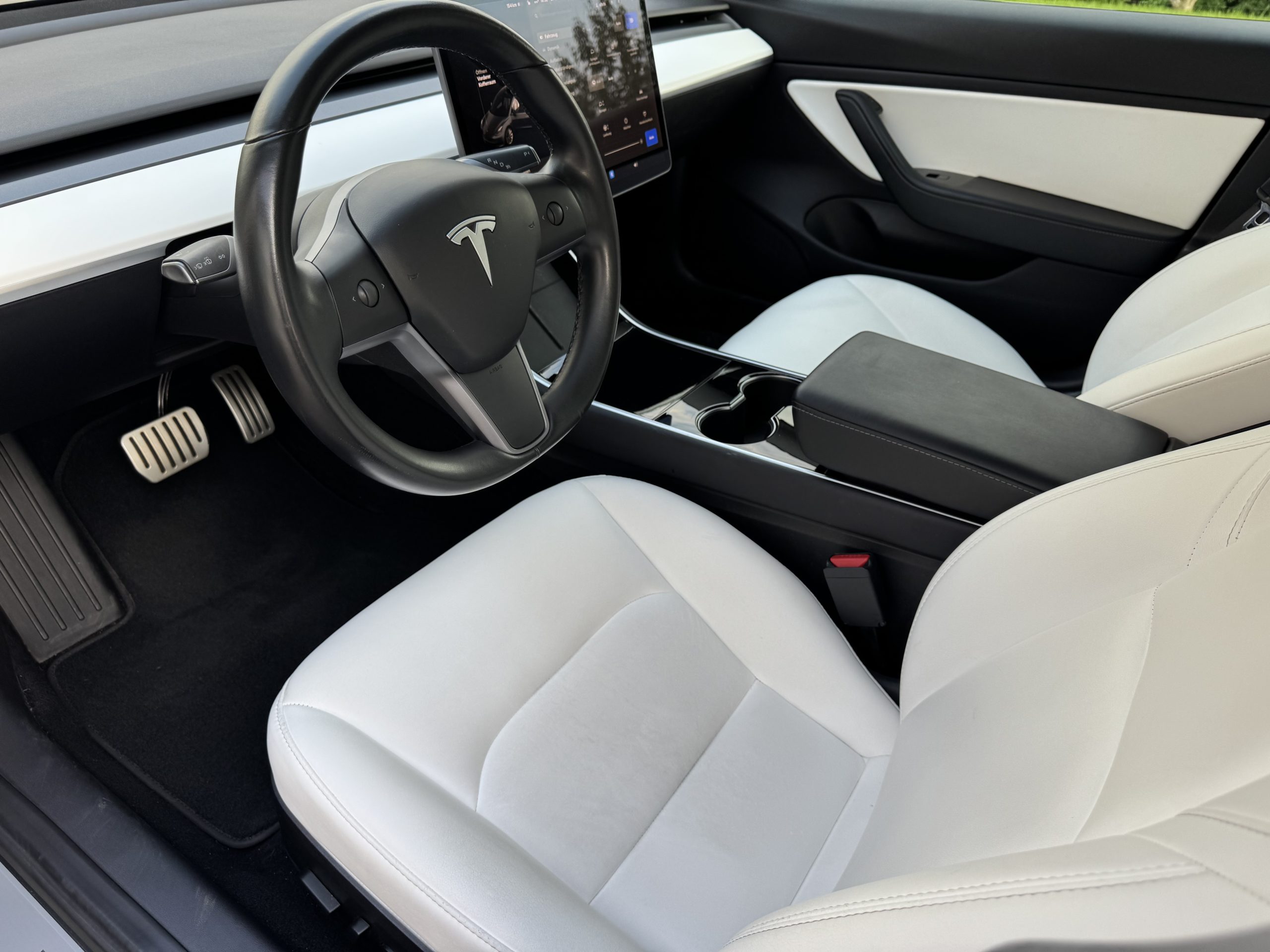 TESLA MODEL 3 Limousine – Bild 10