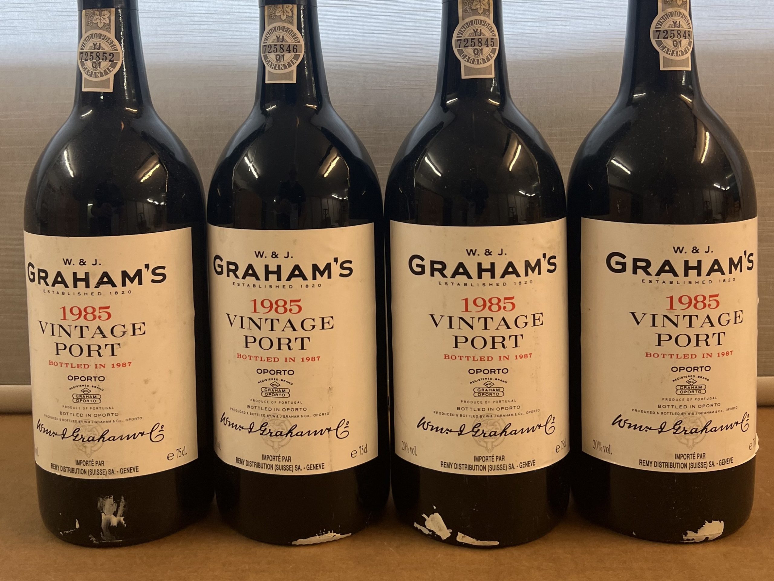 Grahams 1985, 4 Fl.