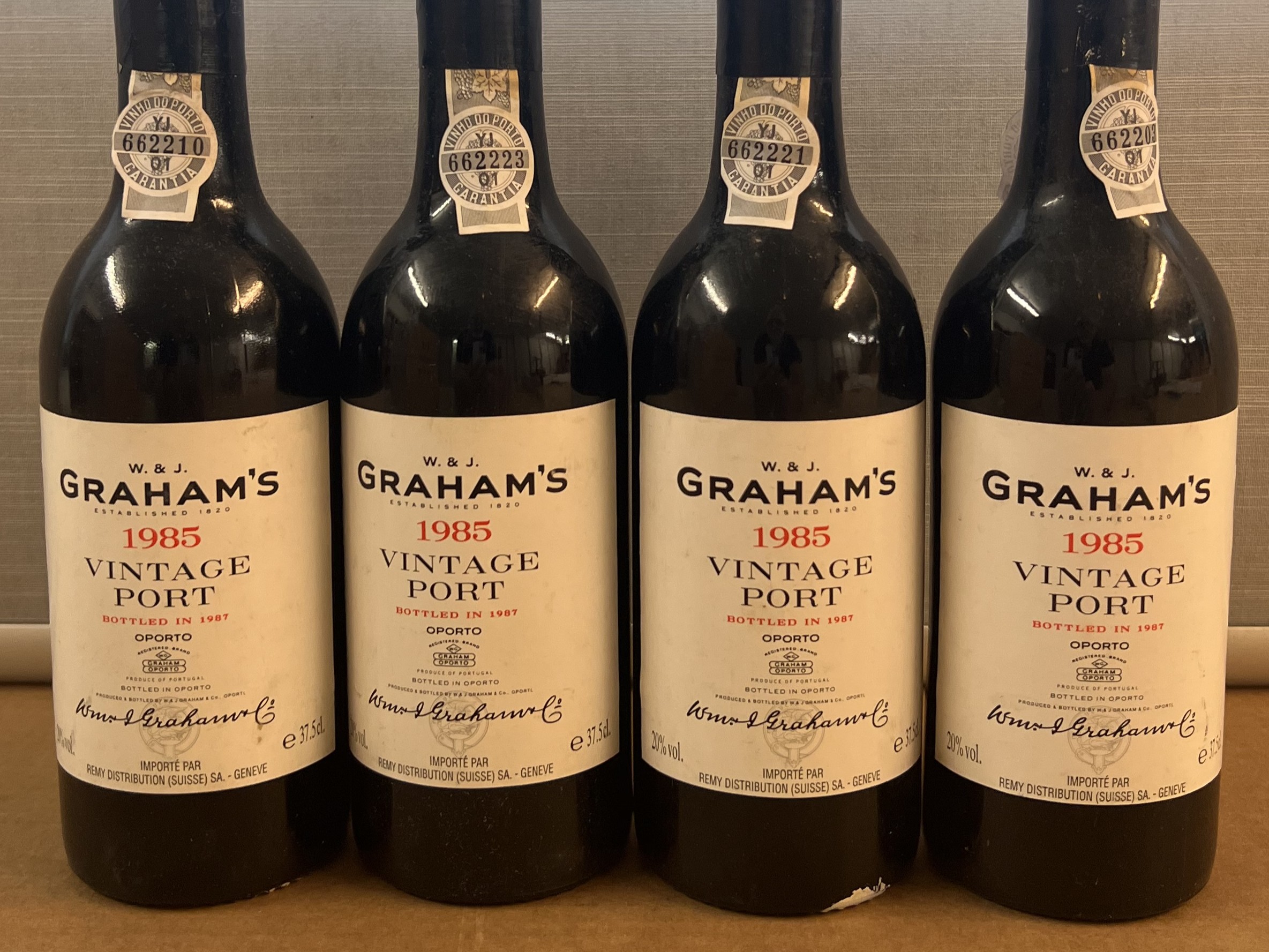 Grahams 1985, 4 halbe Fl.